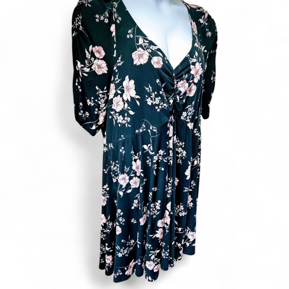 TORRID plus size studio knit cinched Sleeve fit/ flare floral Rose midi dress 3X - Picture 7 of 12